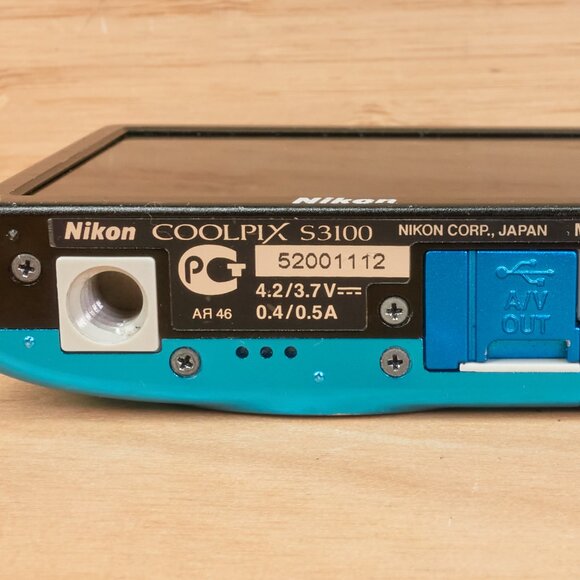 Nikon Coolpix S3100 14 MP Digital Camera / 5× Optical Zoom / Tested / Blue - Picture 7 of 8